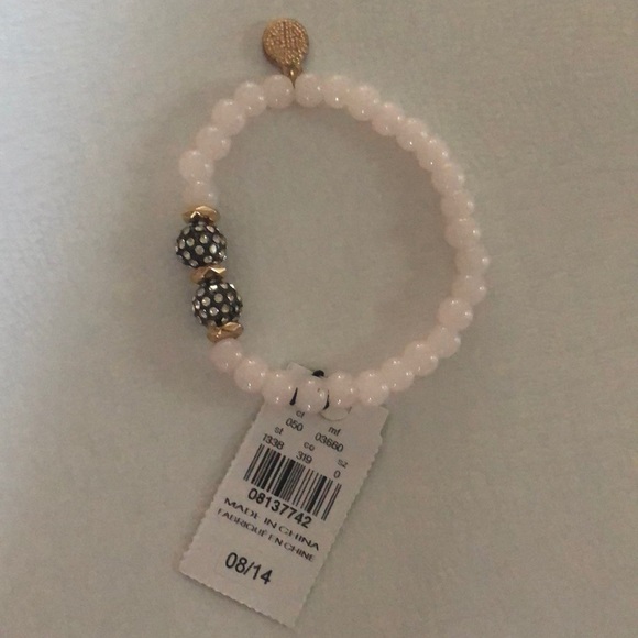 🌹NWT🌹 EXPRESS BRACELET - Picture 5 of 6